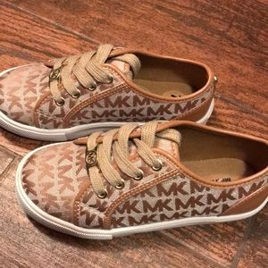 Micheal Kors sneakers